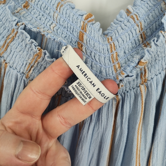 American Eagle | off the shoulder top - Picture 2 of 4